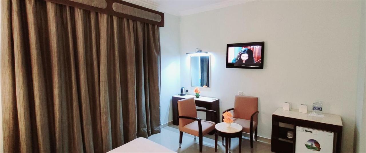 Signature Inn Hotel Deira ดูไบ ภายนอก รูปภาพ
