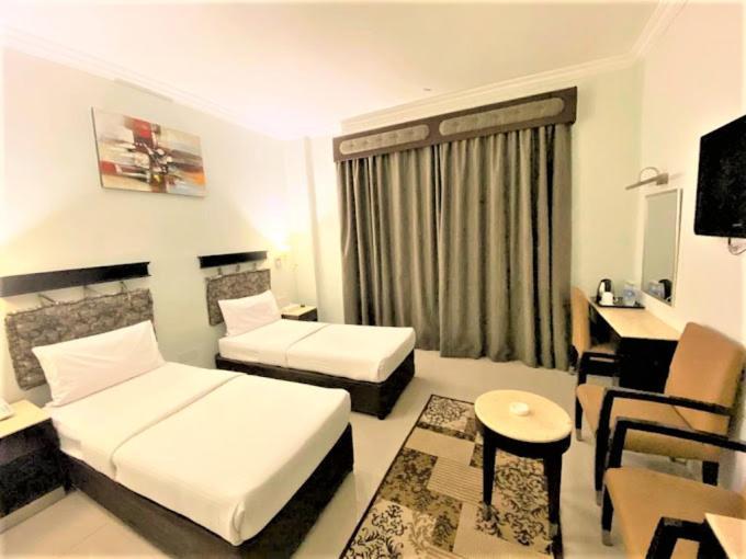 Signature Inn Hotel Deira ดูไบ ภายนอก รูปภาพ